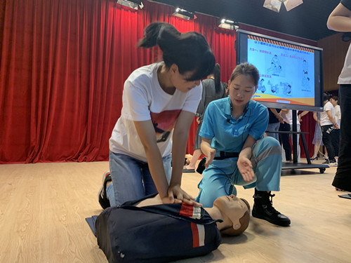 海麗應急講師現場指導