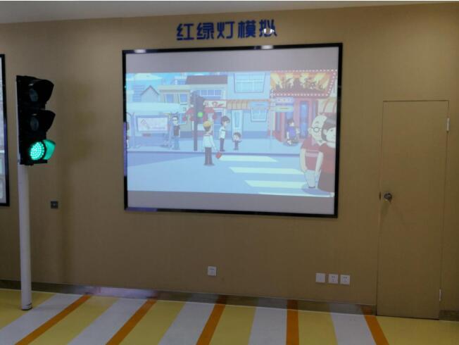 交通體驗館--模擬紅綠燈體驗系統